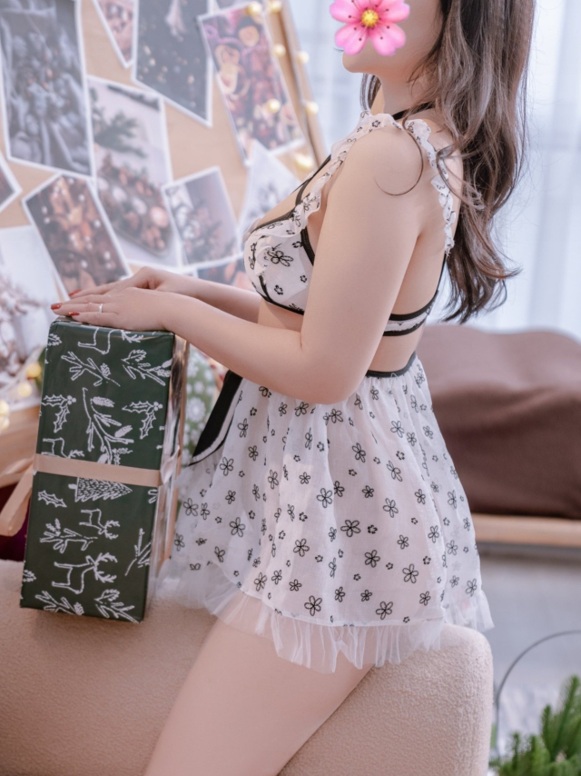 Diệu Thúy gái gọi quận 4 hàng mới xinh tươi