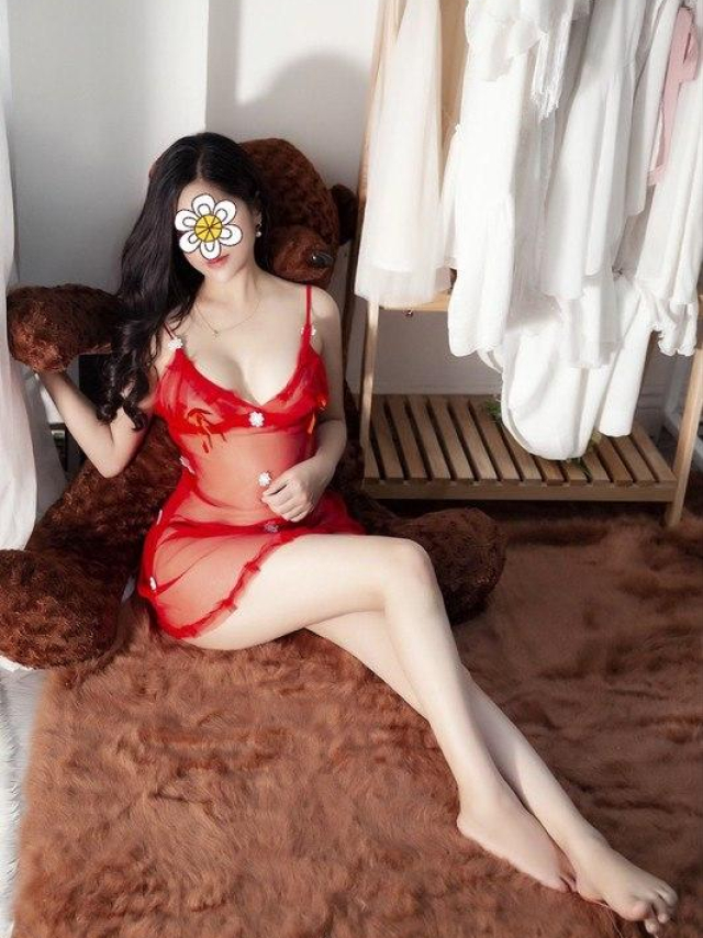 Gái gọi quảng ngãi Quỳnh Anh vẻ đẹp nổi bật và nụ cười ngọt ngào